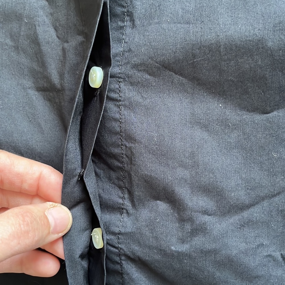 Everlane The Poplin button down shirt black size medium - Picture 4 of 8
